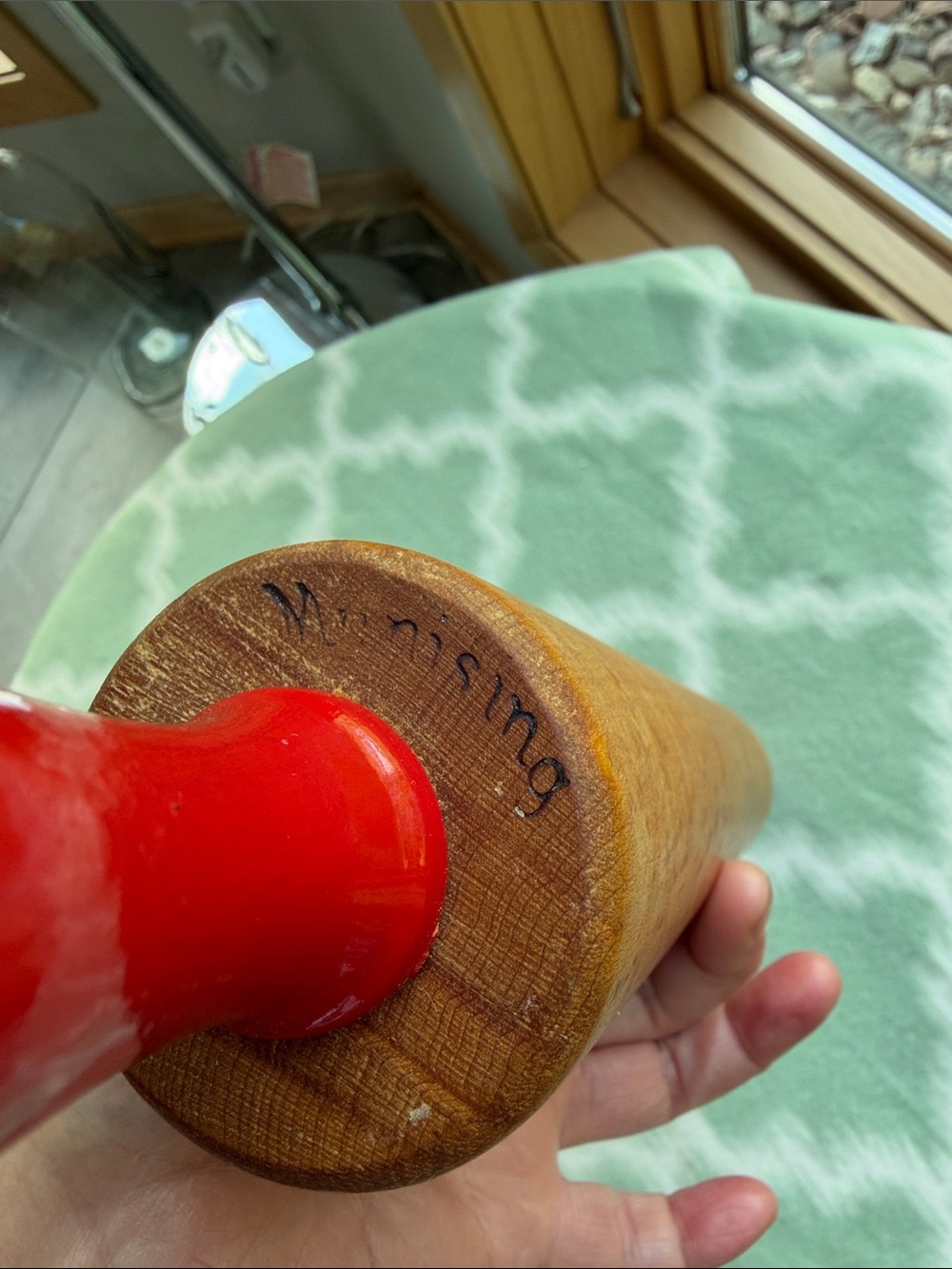 Vintage Munising Red Handle Hard Maple Wooden Rolling Pin - Excellent Condition - Picture 2 of 10